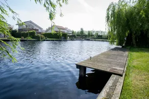 Vink Water View Apartment - Image 3