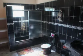Kool Rooms Guest House - Image 2