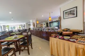 Cardamom Hotel & Apartment - Image 2