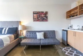 Tripbz Flo Suites - Image 2