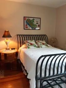 Connellsville Bed and Breakfast - Image 4
