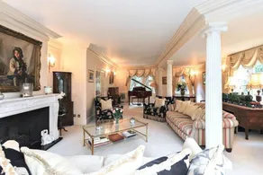 Victorian Wedding Venue - Image 4