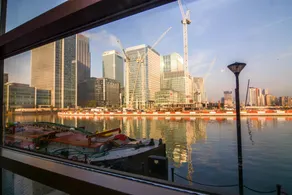 Apartment Wharf – Meridian Place - Image 4
