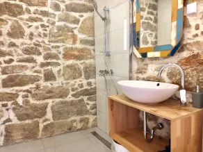 Mulberry House - Image 2