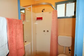 Baudin Beach Apartments - Image 2