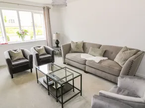 6 Whitecraigs Crescent - Image 3