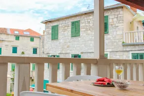 Apartment with 2 bedrooms in Postira with wonderful sea view furnished terrace and WiFi 200 m from t - Image 5
