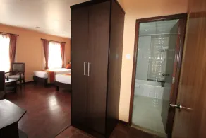 Rama Inn Boutique Home - Image 4