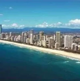Club Surfers - Image 3