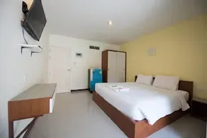 Baan Pa-Lad Mansion - Image 3