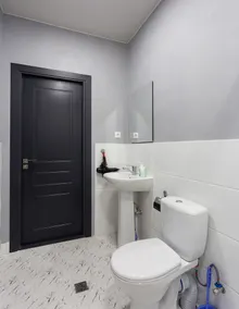 Triangle Hotel - Image 4