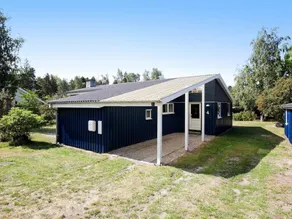 Elegant Holiday Home in Nykøbing Sjælland With Sauna - Image 3