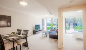Maison Home - Marinas Apartments - Image 3