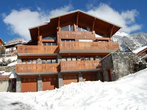 4-6 Pers. Holiday Appartment Near Center of Champagny - Image 3