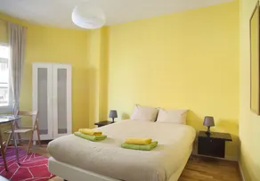 Go Bcn Apartments Sicilia - Image 2