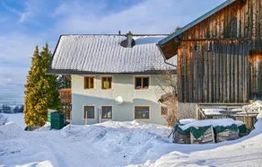 Beautiful Home in St. Koloman With 5 Bedrooms, Wifi and Outdoor Swimming Pool - Image 4