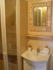 4YOU Citycenter Apartments - Image 4