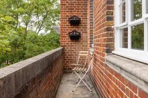 The Blackheath Hideaway - Alluring 2bdr Flat With Balcony - Image 5