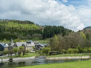 Picturesque Cottage in Alle With Garden - Image 5