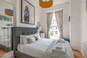 Stylish 1 Bedroom Apartment in Belsize Park - Image 2