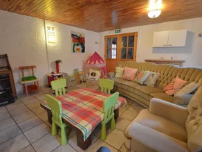 Holiday Home in Vielsalm With Garden - Image 5