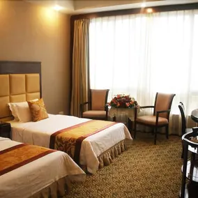 Xi Hu Resort Hotel - Image 2