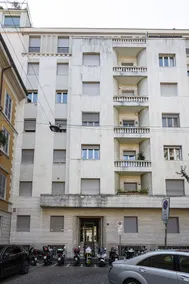 Renovated Penthouse Duomo & Via Torino - Image 5