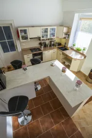 Penmoor Place Apartment - Image 2