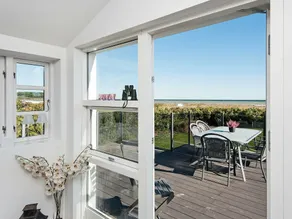 Quaint Holiday Home in Juelsminde Near Sea - Image 5