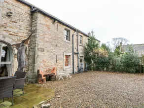 The Coach House - Image 2