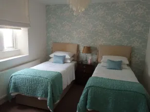 The Ivy House - Image 5
