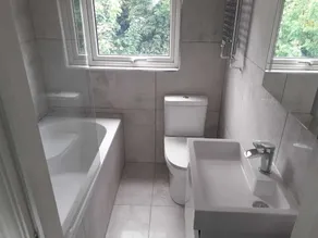 Coulsdon Place Apartments - Image 5