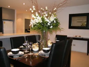 Luxury Waterfront Apartments - Image 4