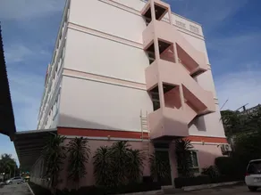 Plus Mansion - Image 4