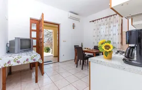Nice Home in Kostrena With Wifi and 1 Bedrooms - Image 2