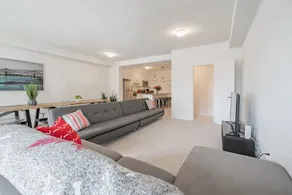 Elegant Brand New Town House - Image 4