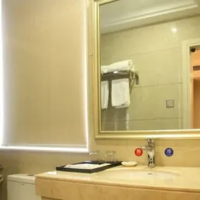 Mingxing Hotel - Image 4