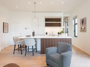 Iris Residence - Image 4