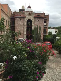 Hotel Un Lugar de la Mancha - Image 1
