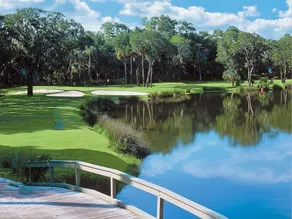 Spacious 5br Overlooking Lagoon 5 Bedroom Home - Image 5