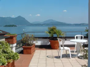 Residence Holiday - Image 2