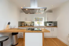 Inviting 1-bed Apartment in Banbury - Image 5