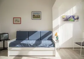 A28 - The Sea Wink Studio - Image 5