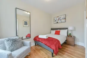 Modern 3BR Apartment in North End by Domio - Image 3