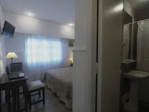 Laguna Hotel - Image 4