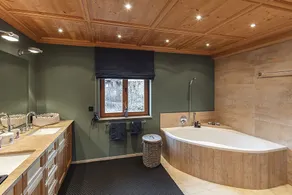 Chalet Molterer, Ski-In Ski-Out & Sauna - Image 4