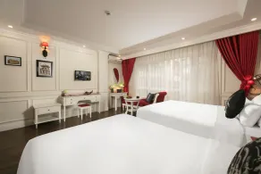 Gem Premier Hotel & Spa - Image 3