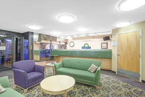 Days Inn by Wyndham Perryville - Image 2