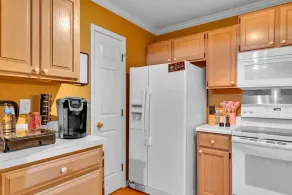 Peaceful Getaway In Greensboro 3 Bedroom Home by Redawning - Image 2