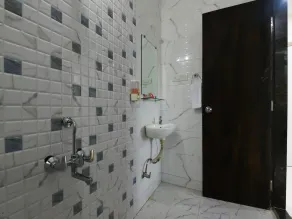Elegance By Inspire by OYO Rooms - Image 2